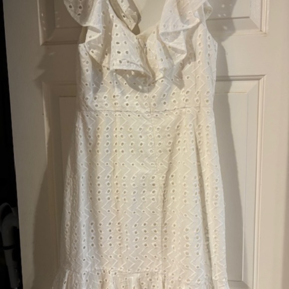DKNY off white large eyelet cotton Dress, lined, back zipper, Midi- Small - Picture 2 of 6